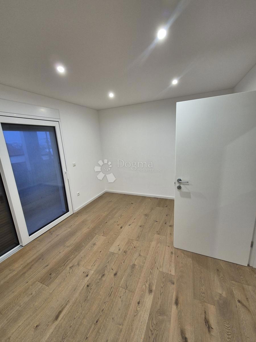 Apartma Crikvenica, 103m2