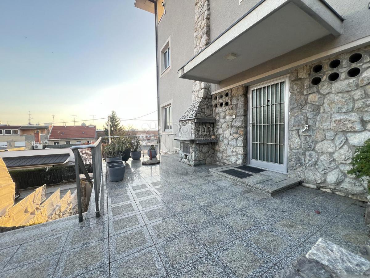 Poslovni prostor Pantovčak, Gornji Grad - Medveščak, 200m2