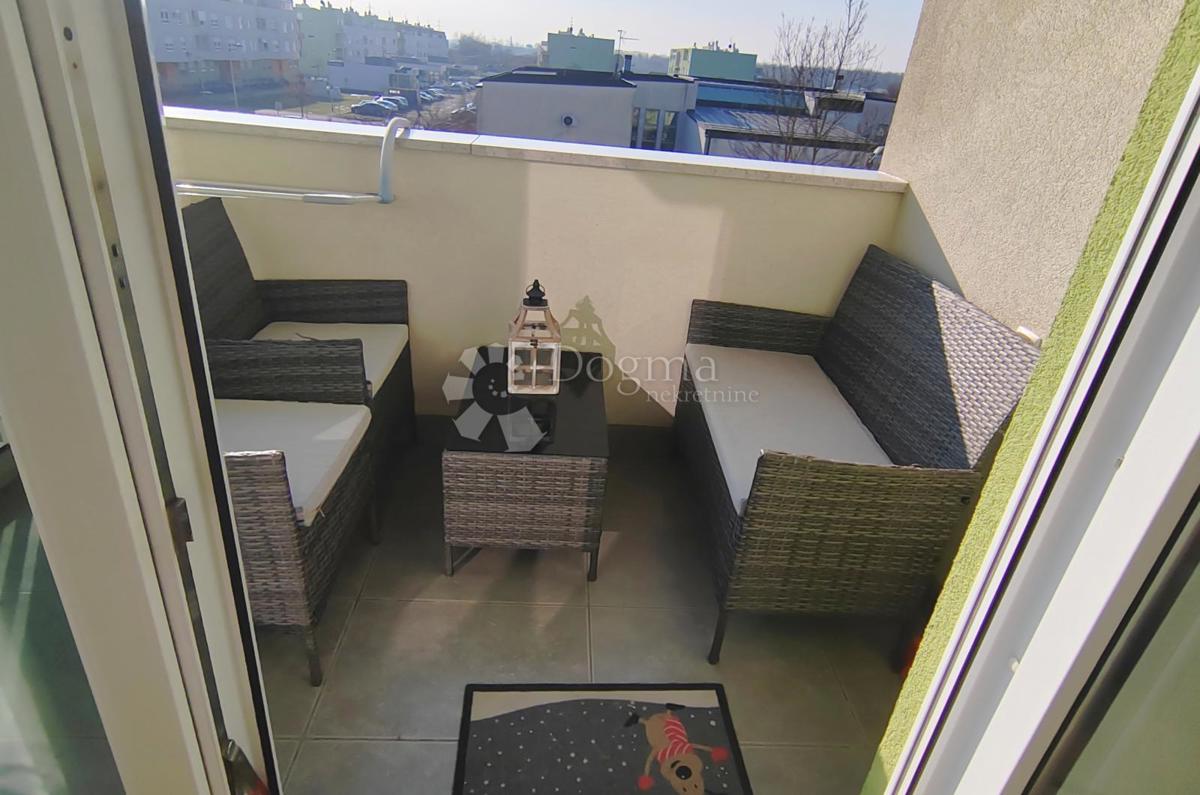 Stanovanje Sesvetski Kraljevec, Sesvete, 38m2