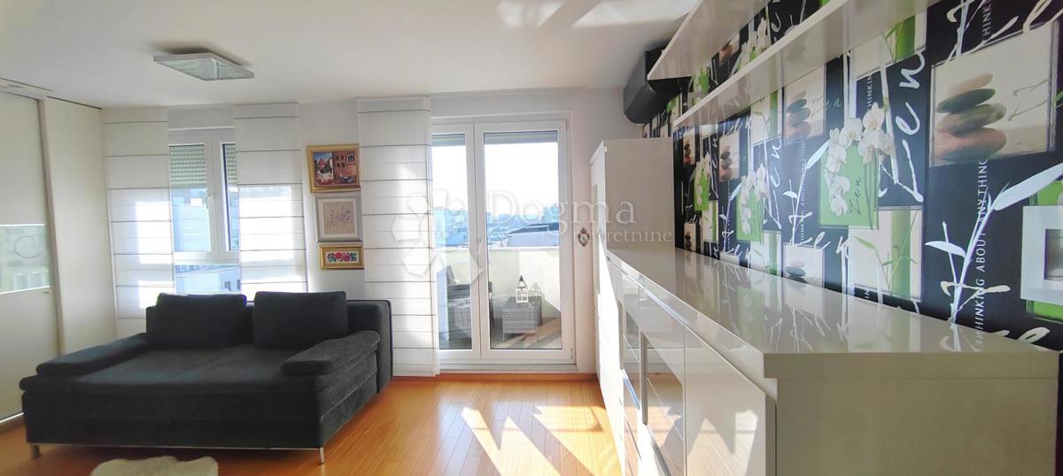 Stanovanje Sesvetski Kraljevec, Sesvete, 38m2