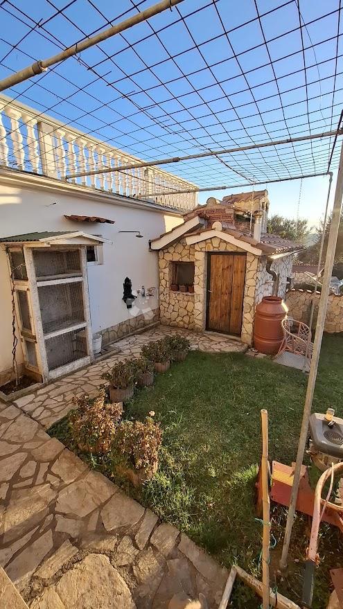 Hiša Posedarje, 500m2