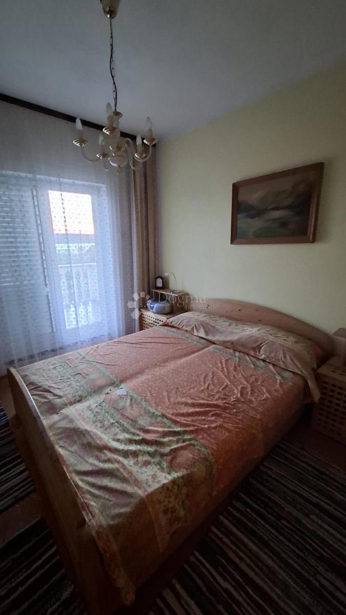 Hiša Posedarje, 500m2