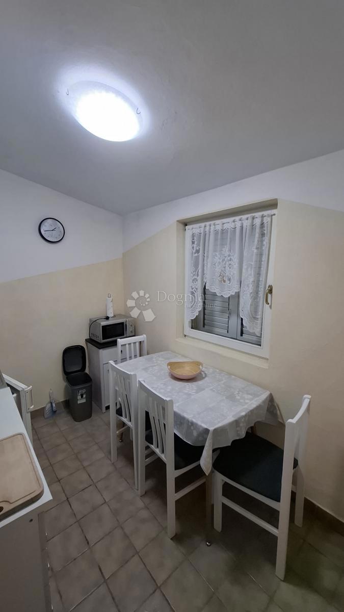 Hiša Posedarje, 500m2