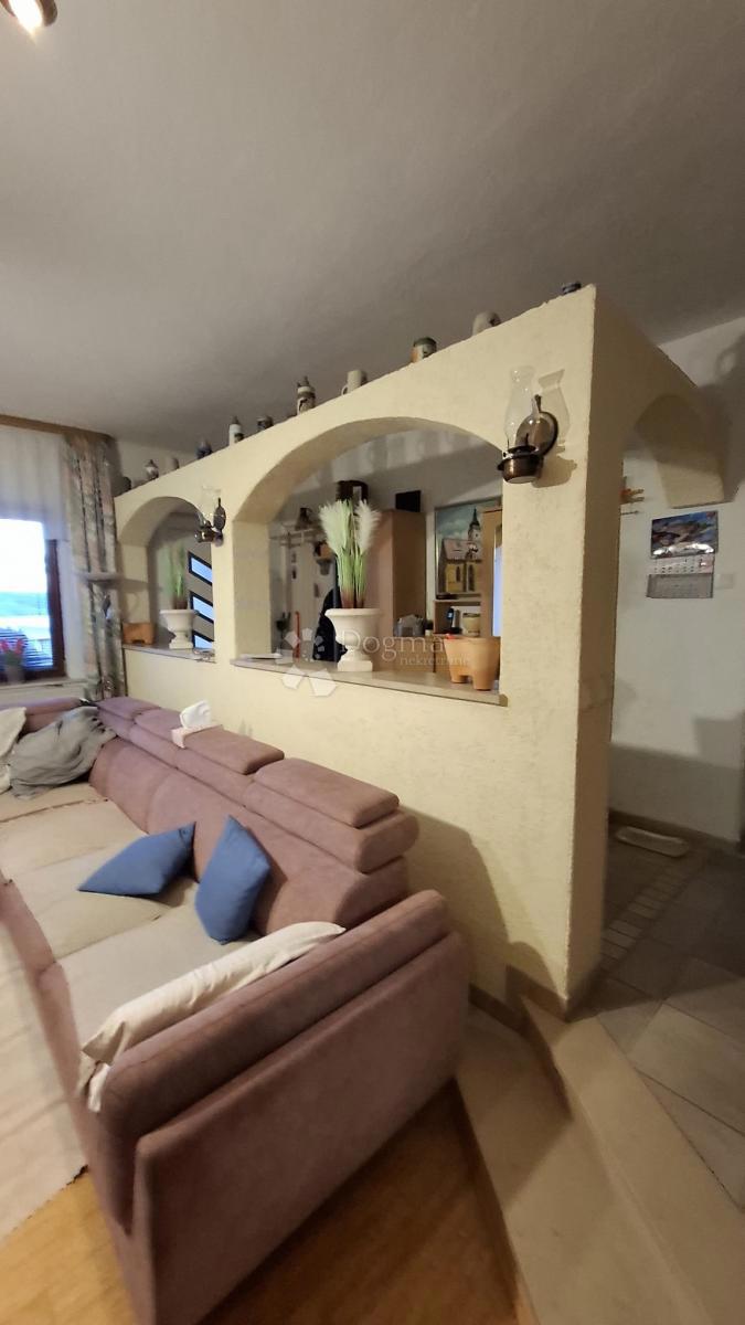 Hiša Posedarje, 500m2