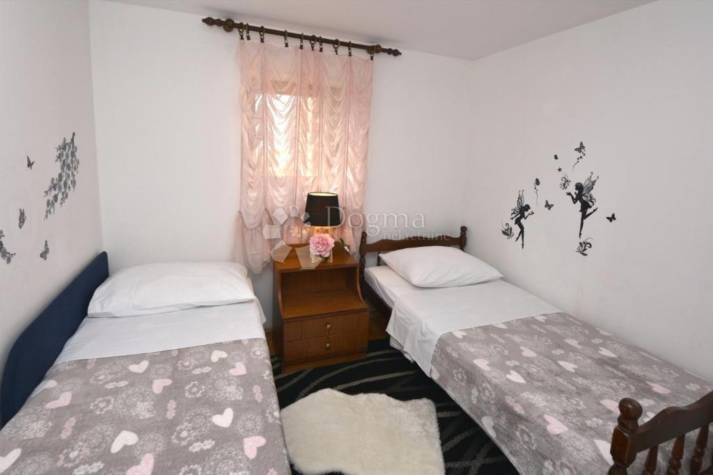 Hiša Ražanac, 107m2