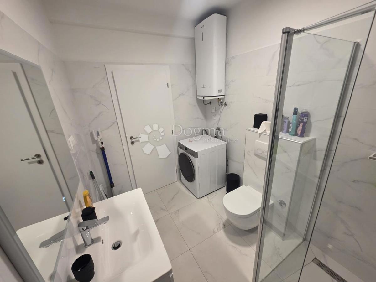 Stanovanje Rogoznica, 54,25m2