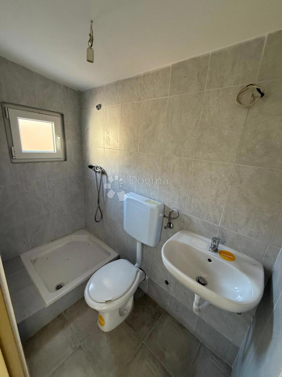 Apartma Karlobag, 61m2