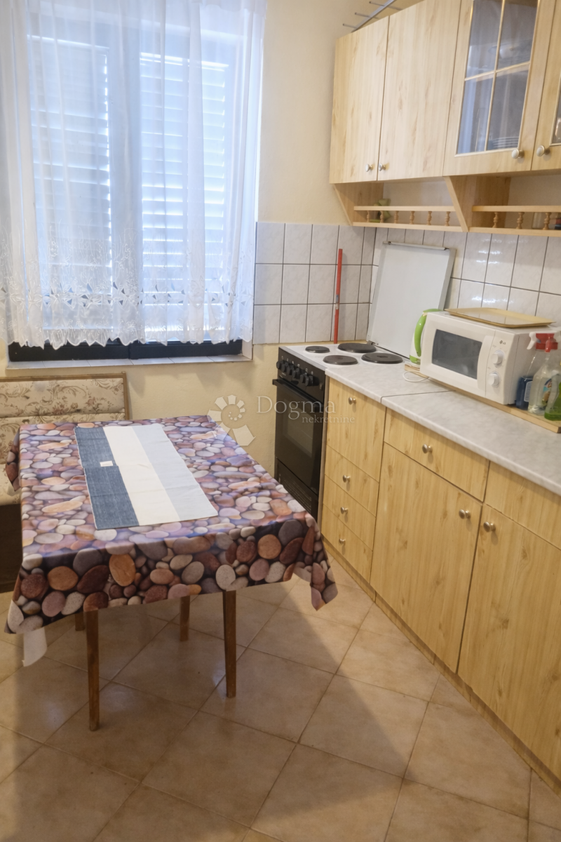 Stanovanje Tribunj, 55m2