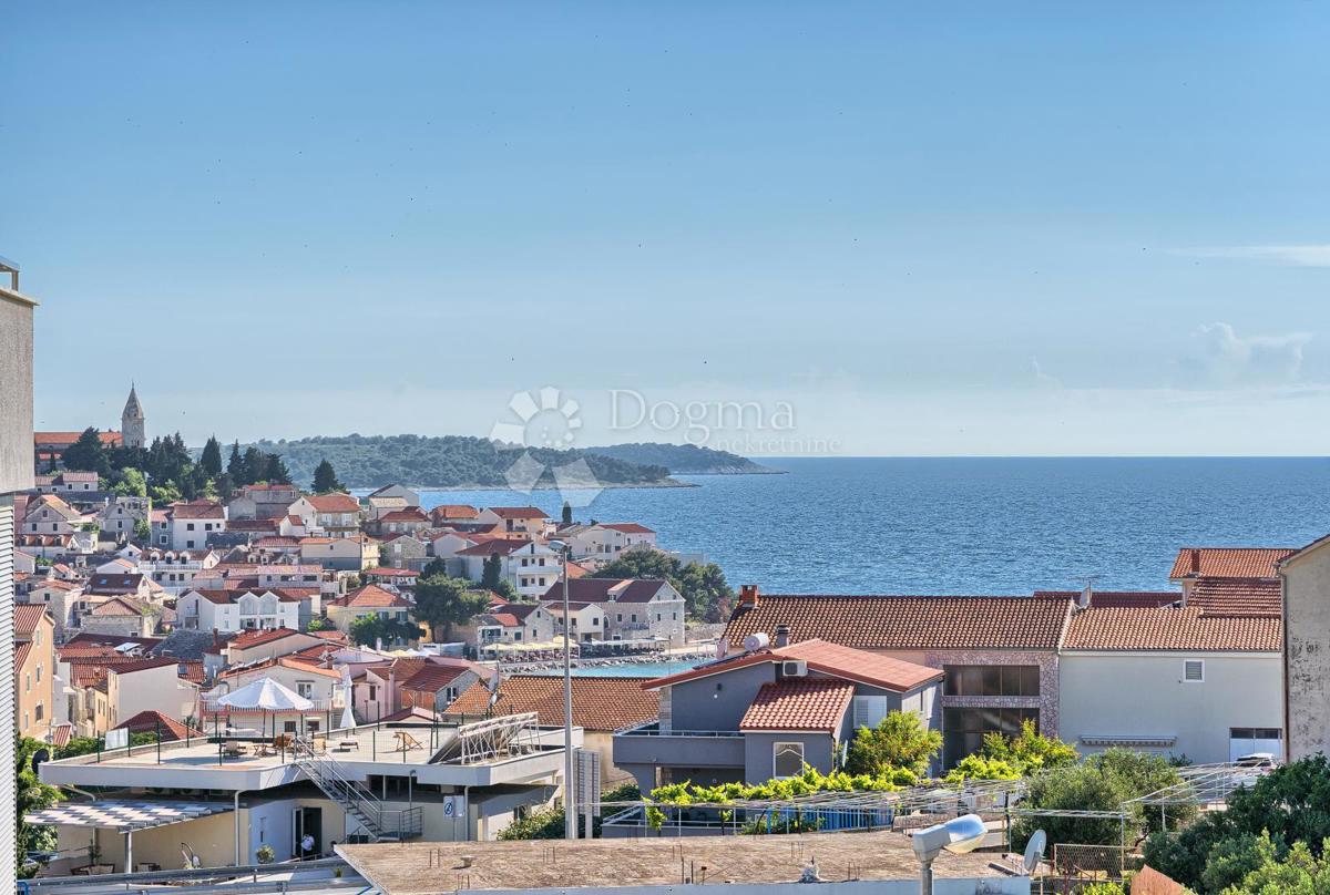 Stanovanje Primošten, 67m2