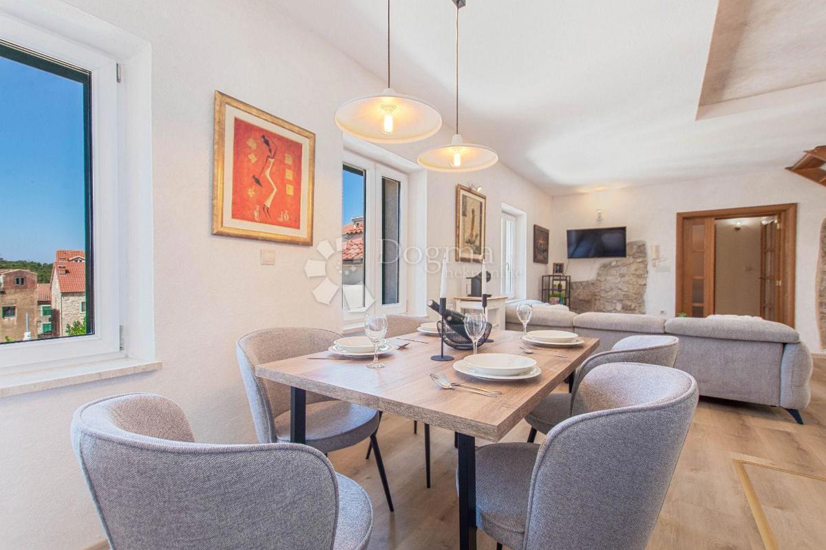 Stanovanje Makarska, 117,95m2