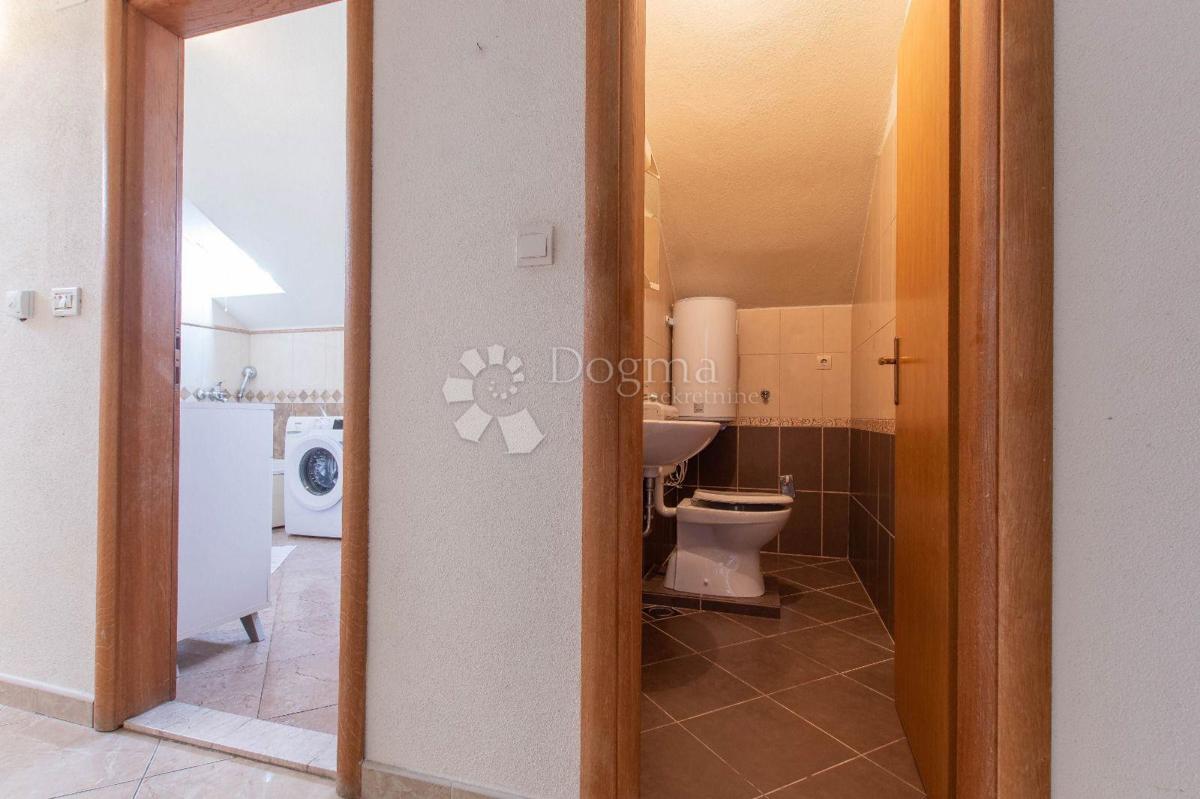 Stanovanje Makarska, 117,95m2