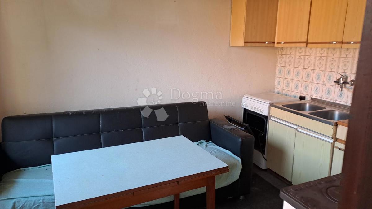 Hiša Zeleni brijeg, Sisak, 257m2