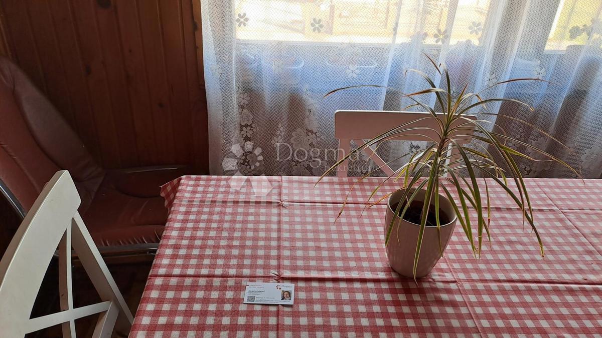 Hiša Zeleni brijeg, Sisak, 257m2