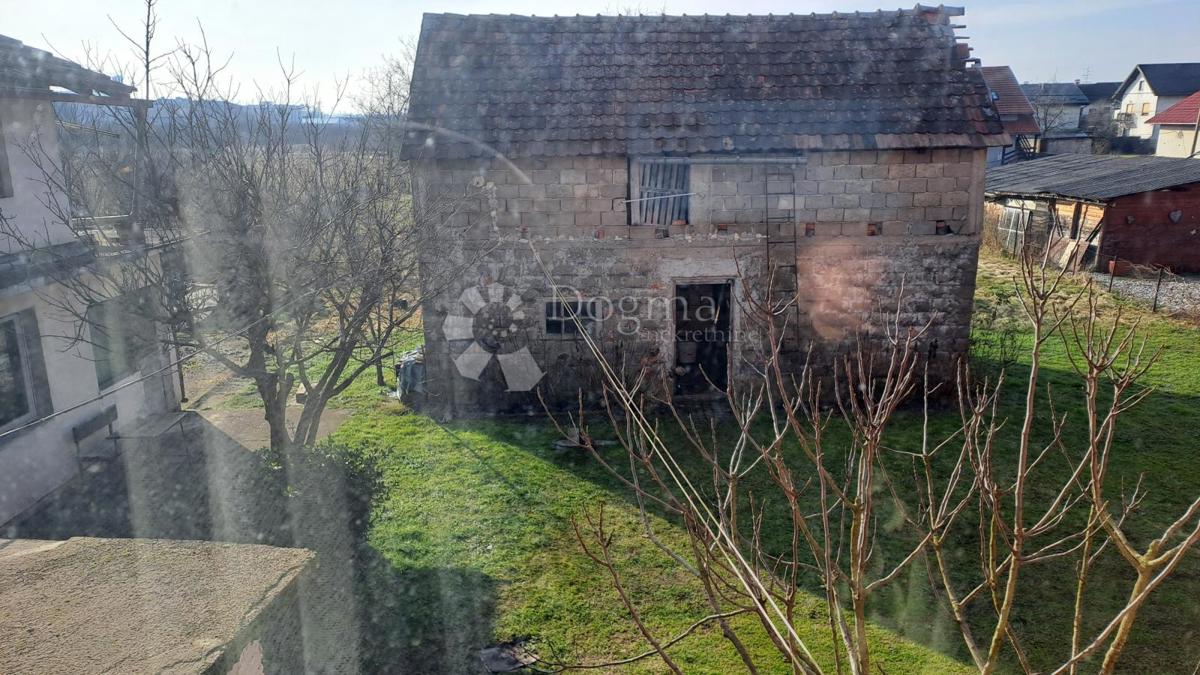 Hiša Zeleni brijeg, Sisak, 257m2