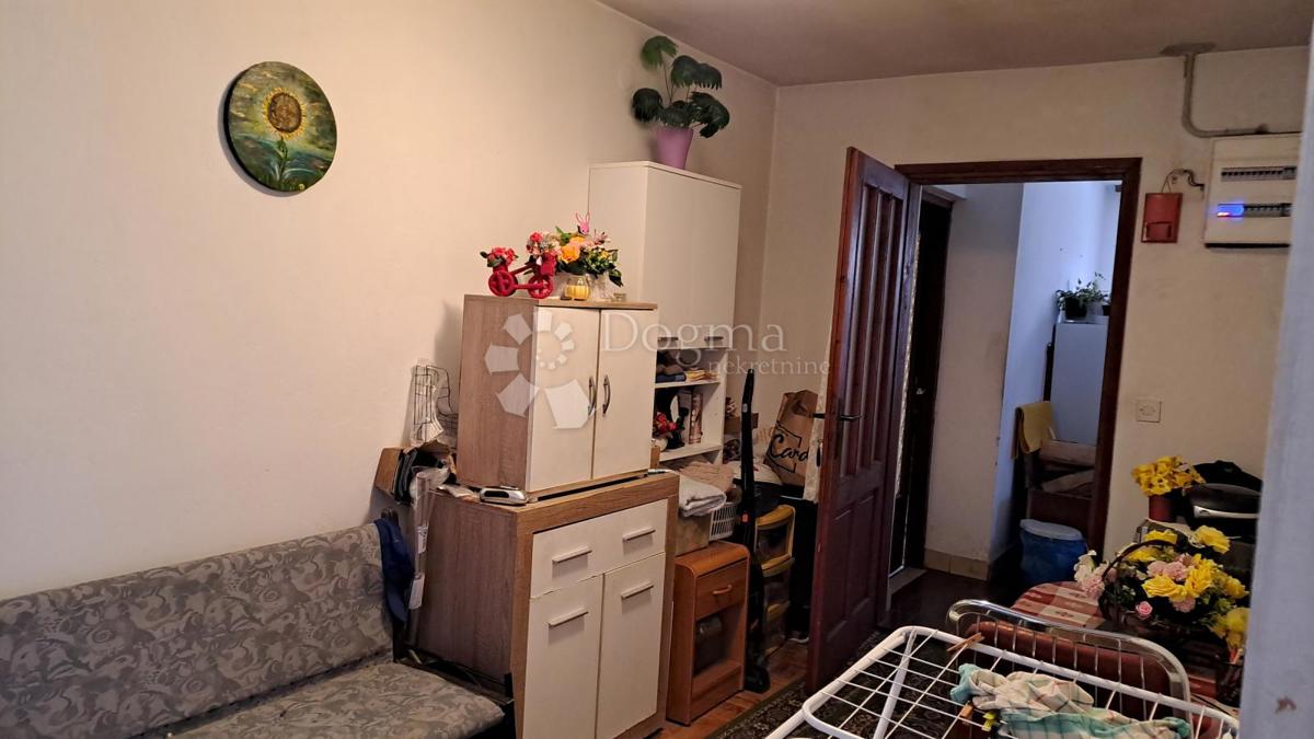 Hiša Zeleni brijeg, Sisak, 257m2