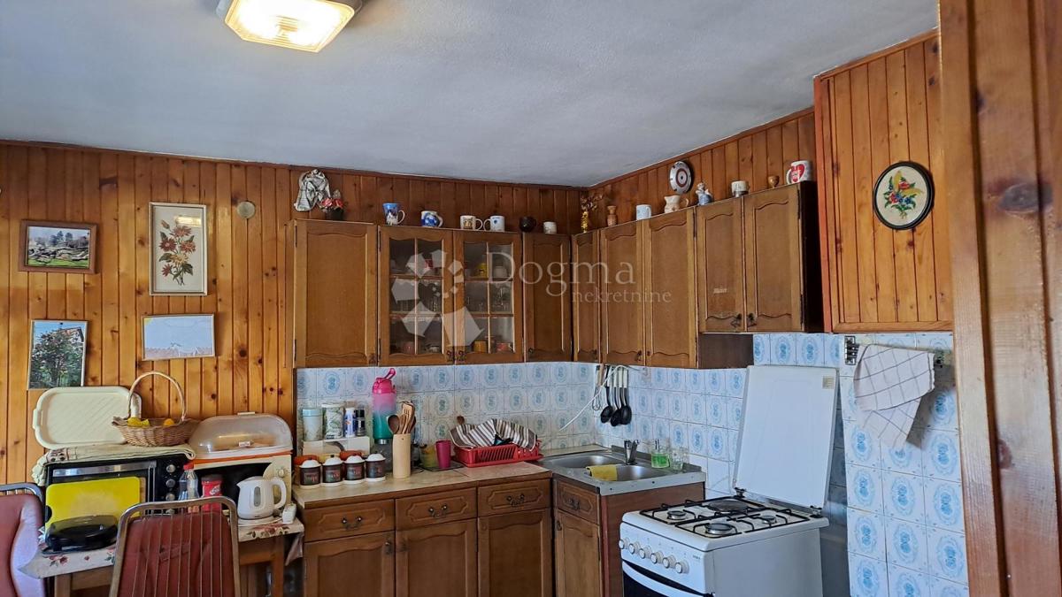 Hiša Zeleni brijeg, Sisak, 257m2