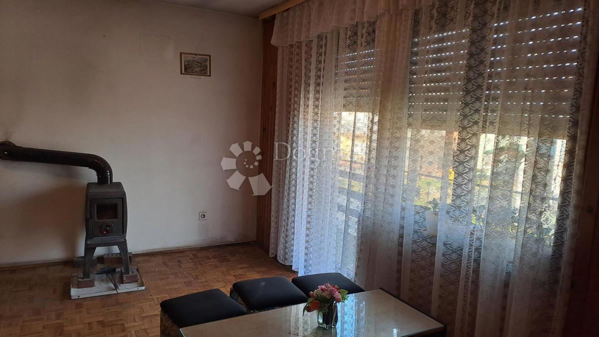 Hiša Zeleni brijeg, Sisak, 257m2