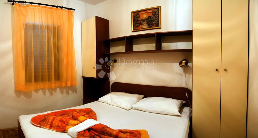 Stanovanje Arbanija, Trogir - Okolica, 100m2