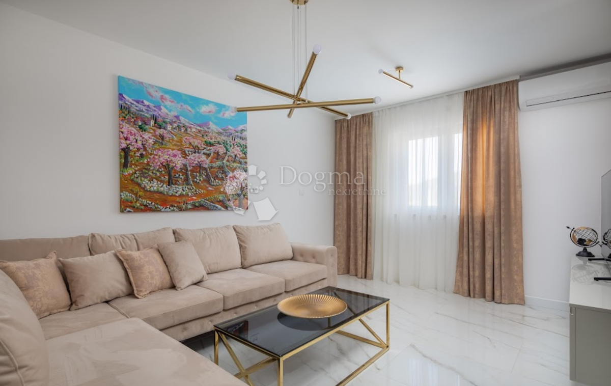 Stanovanje Marina, 67m2