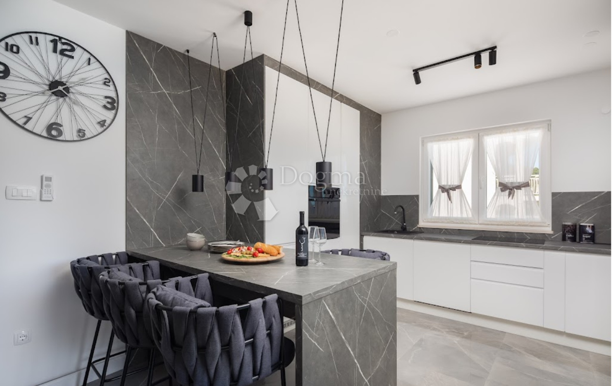 Stanovanje Marina, 67m2