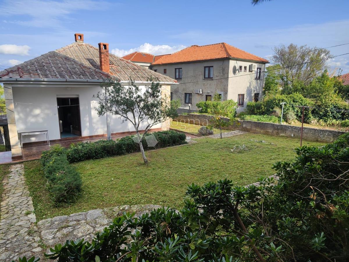 Hiša Zaton, Nin, 105m2