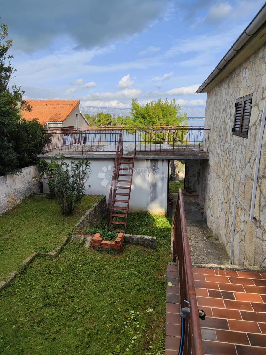 Hiša Zaton, Nin, 105m2