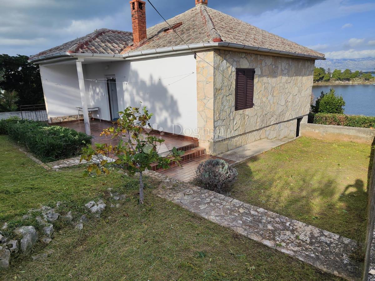 Hiša Zaton, Nin, 105m2