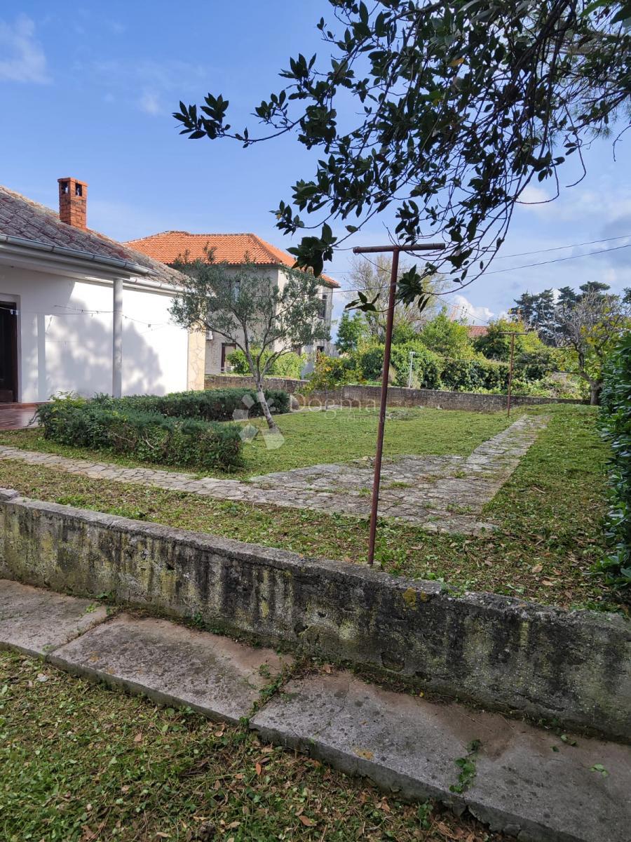 Hiša Zaton, Nin, 105m2