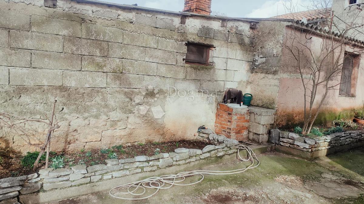 Hiša Smoljanci, Svetvinčenat, 198m2