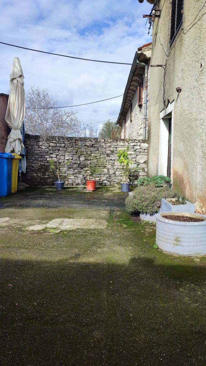 Hiša Smoljanci, Svetvinčenat, 198m2