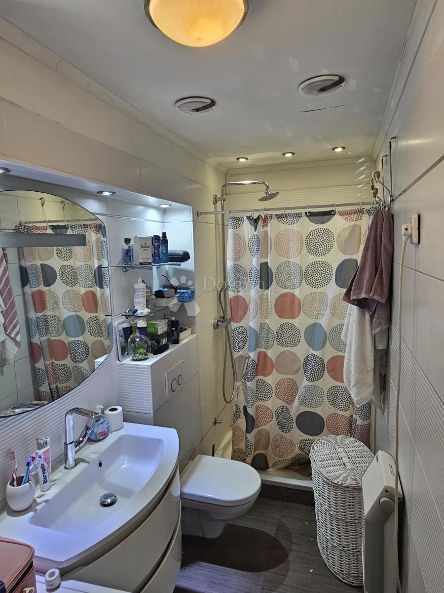 Stanovanje Dolac, Šibenik, 88m2