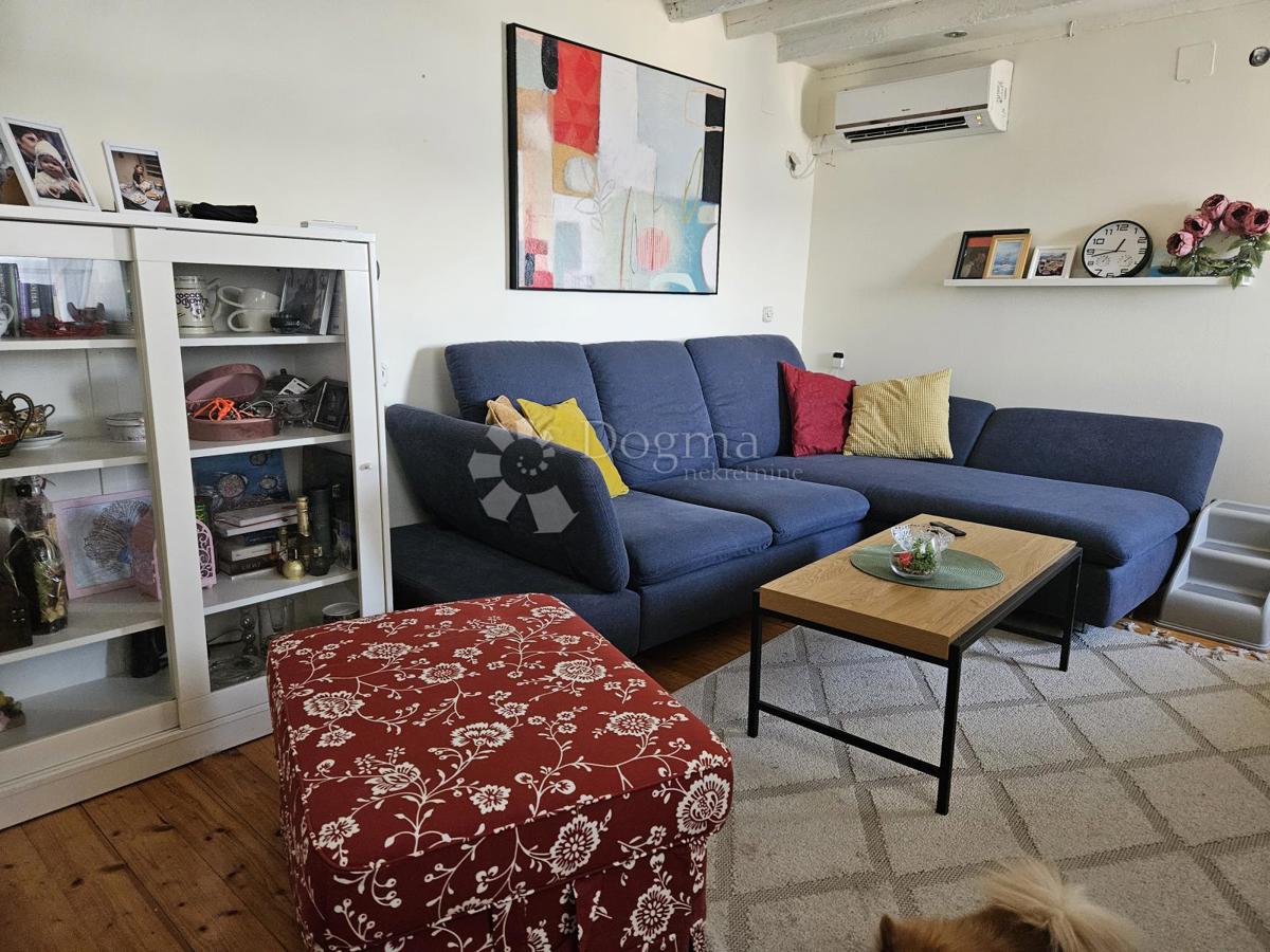 Stanovanje Dolac, Šibenik, 88m2