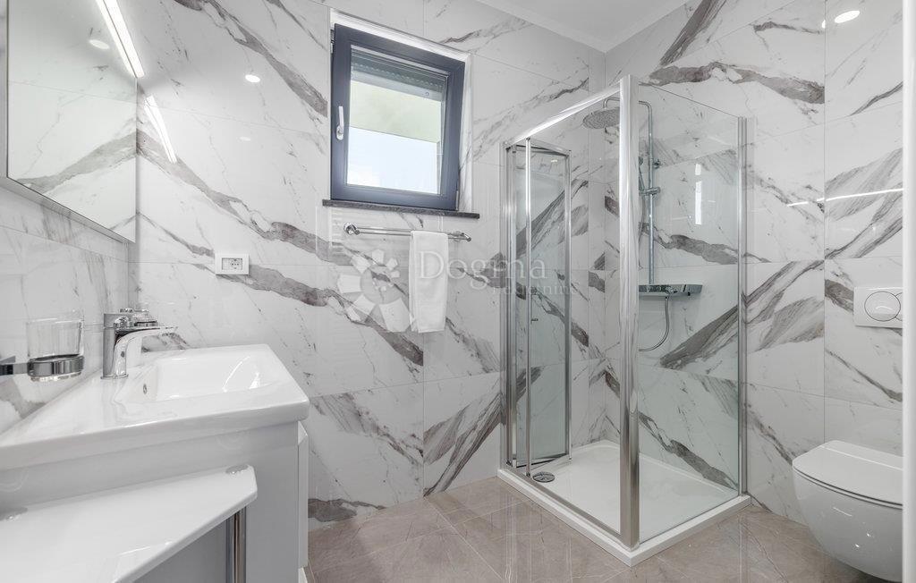 Hiša Fažana, 400m2