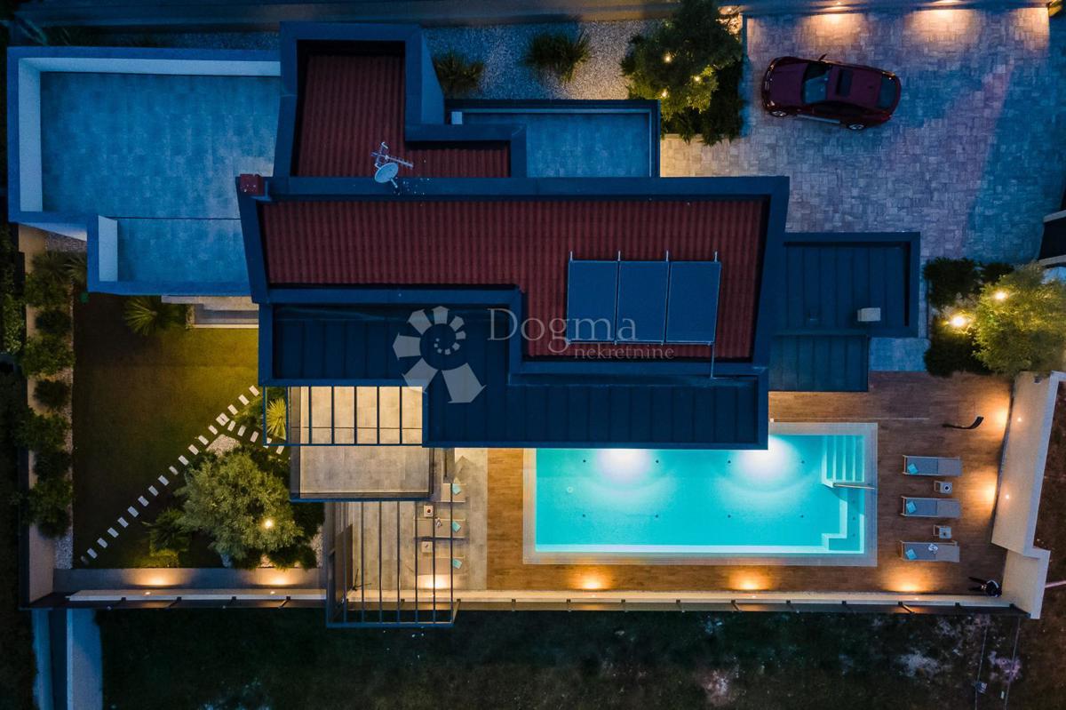 Hiša Fažana, 400m2