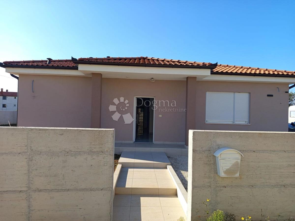 Hiša Loborika, Marčana, 154m2