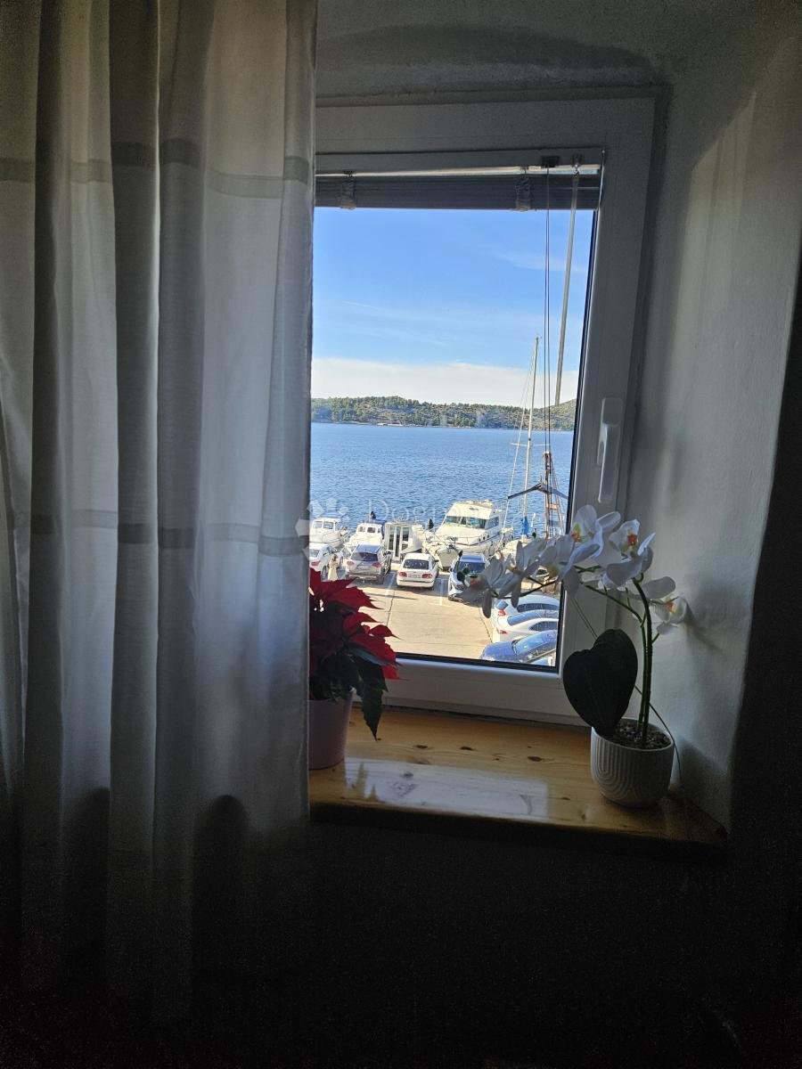 Hiša Dolac, Šibenik, 450m2