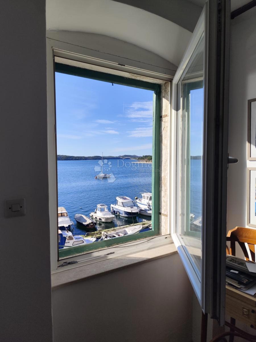 Hiša Dolac, Šibenik, 450m2