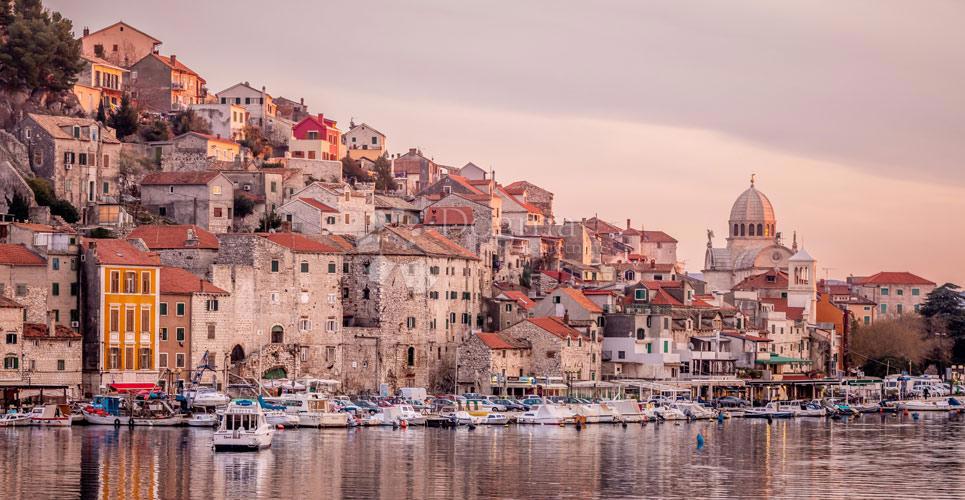 Hiša Dolac, Šibenik, 450m2