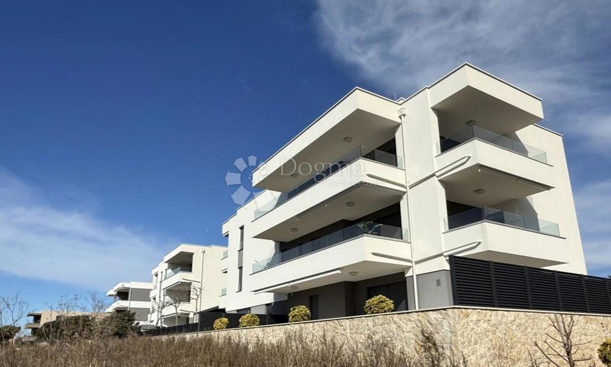 Apartma Novalja, 72m2