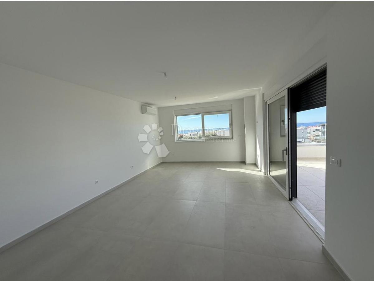 Apartma Novalja, 72m2