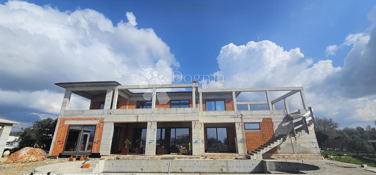 Hiša Vodnjan, 530m2