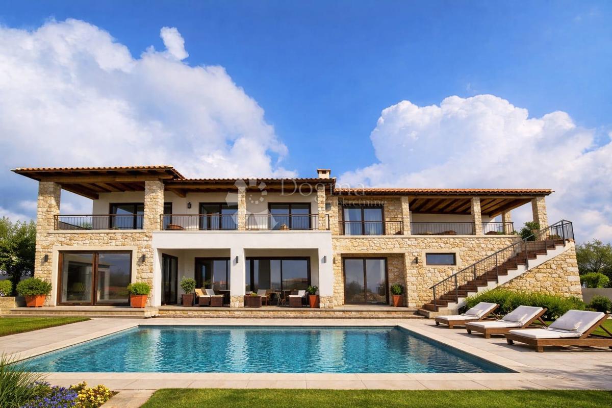 Hiša Vodnjan, 530m2