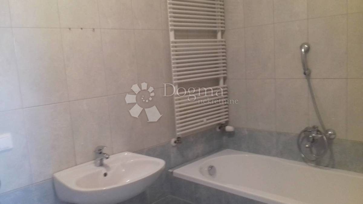 Stanovanje Zamet, Rijeka, 72m2