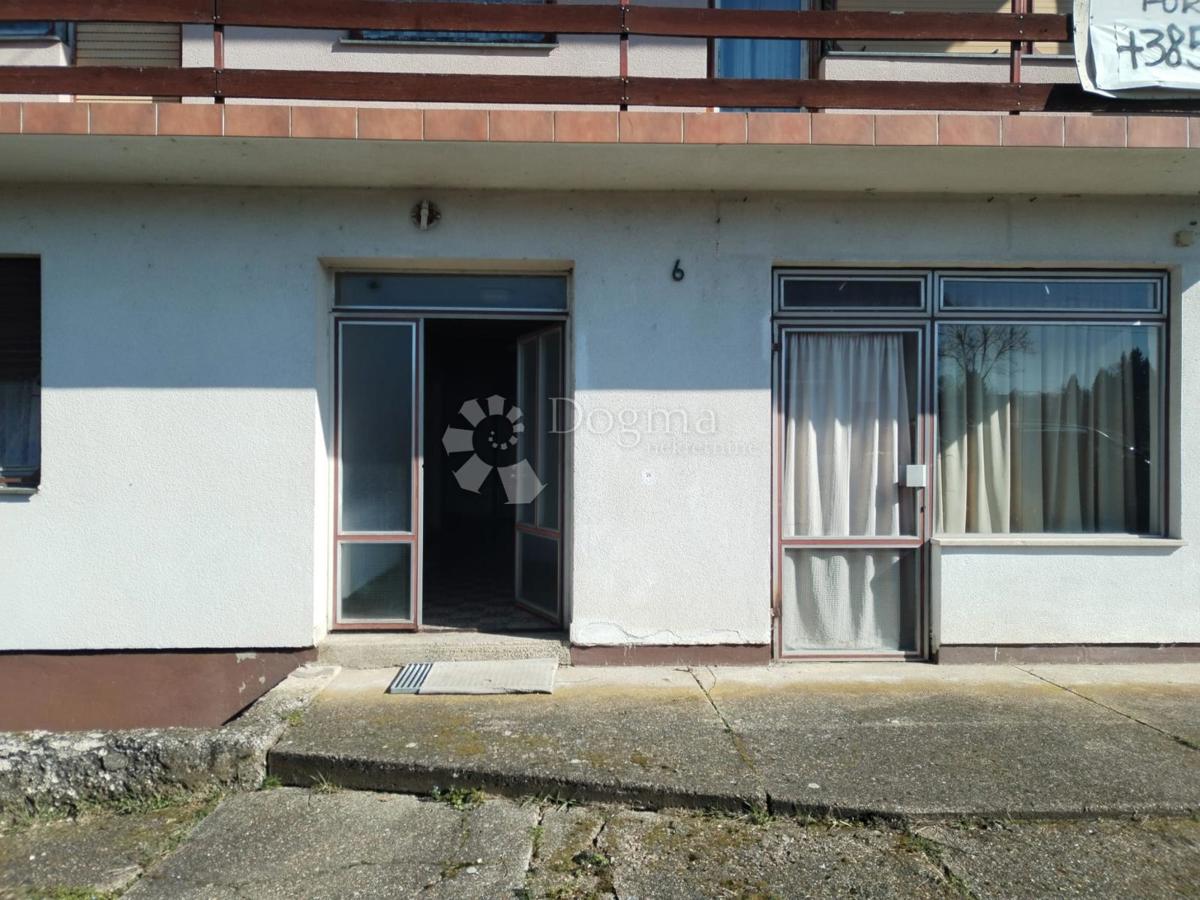 Hiša Popović Brdo, Karlovac - Okolica, 260m2