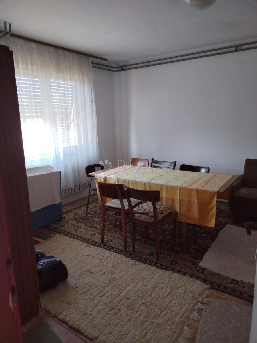 Hiša Popović Brdo, Karlovac - Okolica, 260m2