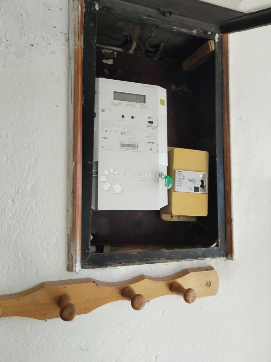 Hiša Popović Brdo, Karlovac - Okolica, 260m2