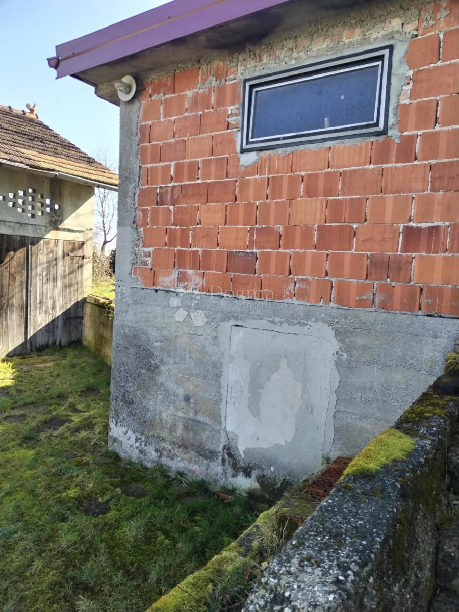 Hiša Popović Brdo, Karlovac - Okolica, 260m2