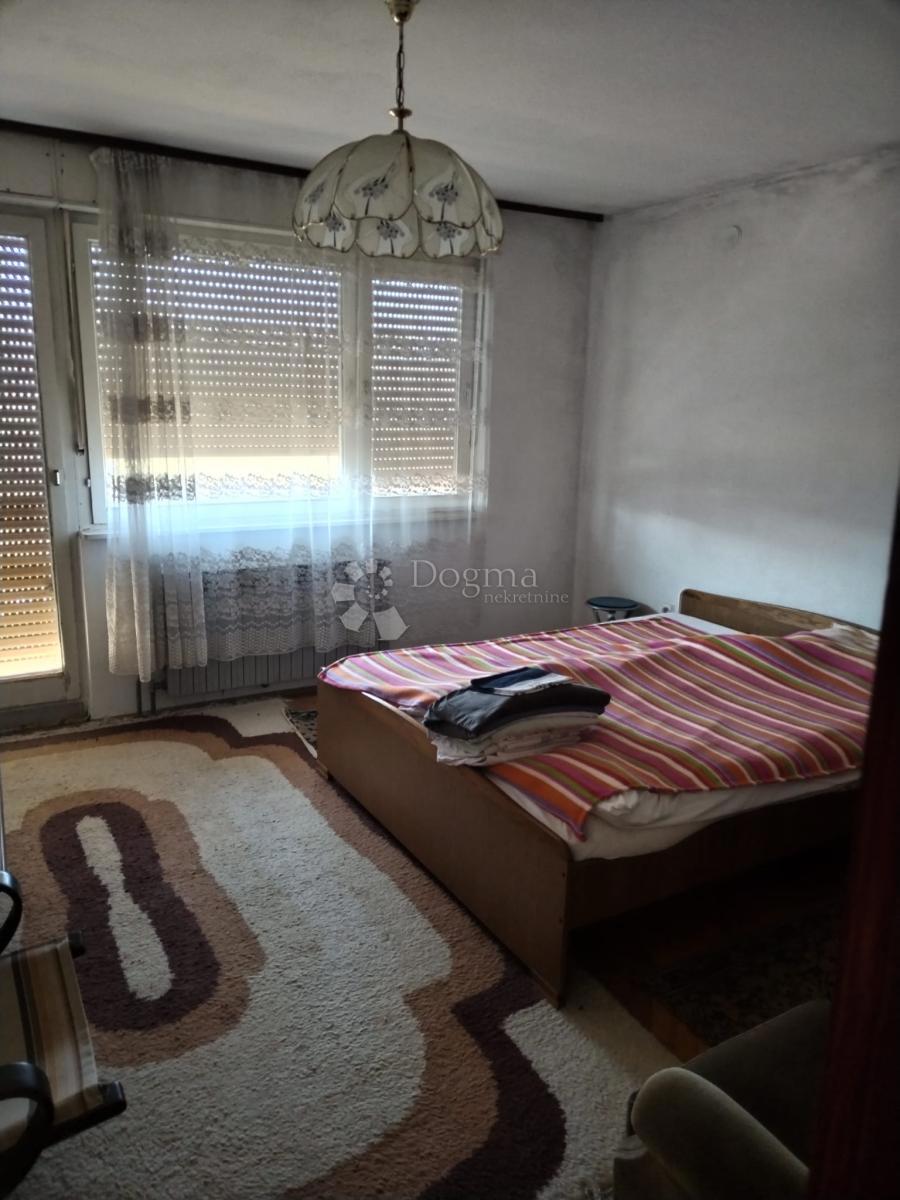 Hiša Popović Brdo, Karlovac - Okolica, 260m2