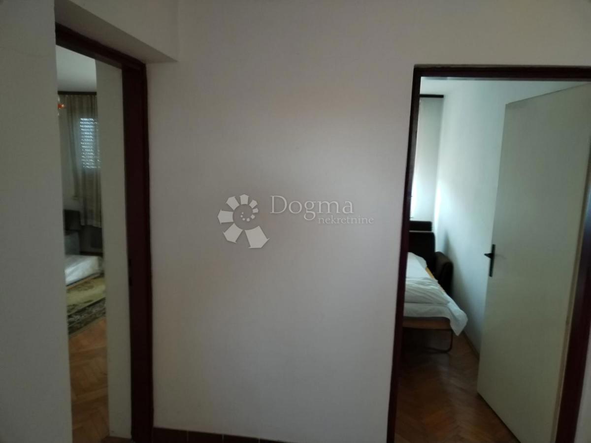 Hiša Popović Brdo, Karlovac - Okolica, 260m2