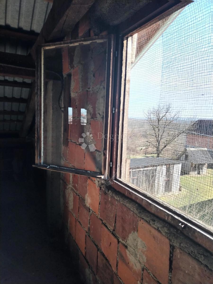 Hiša Popović Brdo, Karlovac - Okolica, 260m2